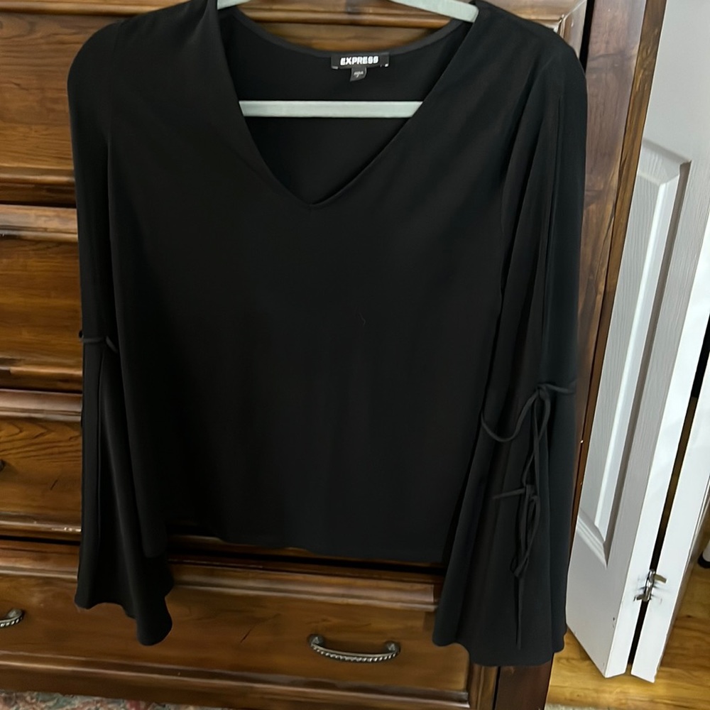 Black large belled sleeves /peekaboo shoulder express top